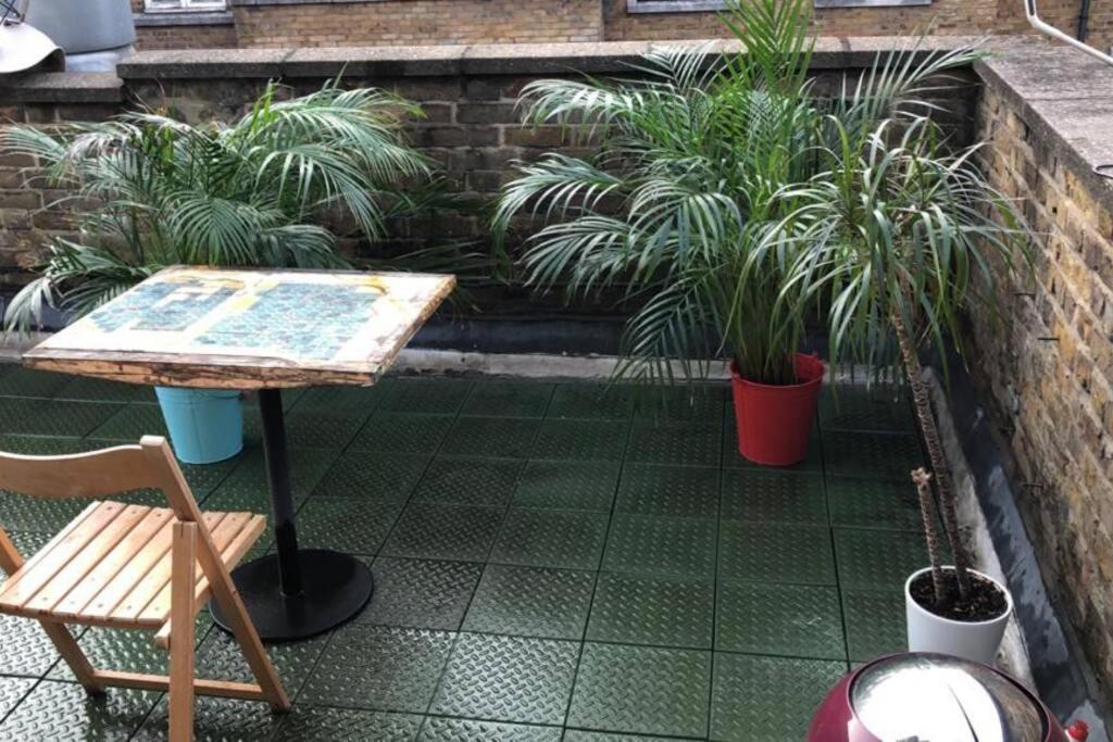 Fabulous Duplex Flat in Covent Garden - 2 bedroom Londen Buitenkant foto
