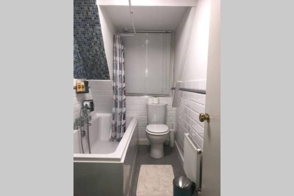 Fabulous Duplex Flat in Covent Garden - 2 bedroom Londen Buitenkant foto